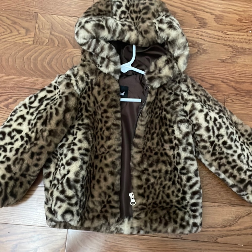 Toddler girls size 18 months leopard print fur coat